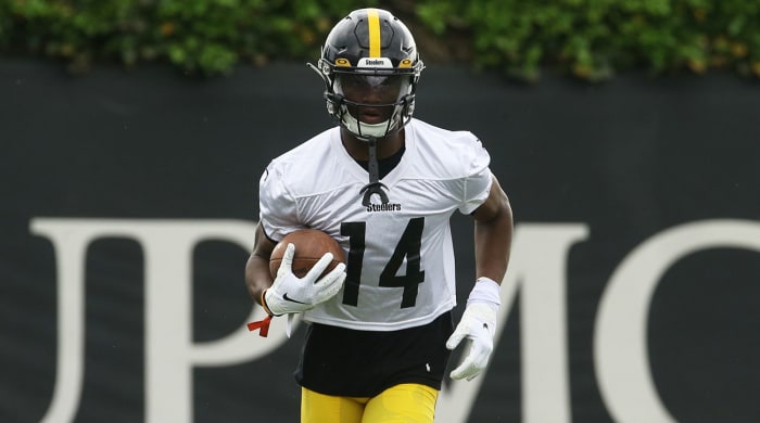 Steelers rookie receiver George Pickens